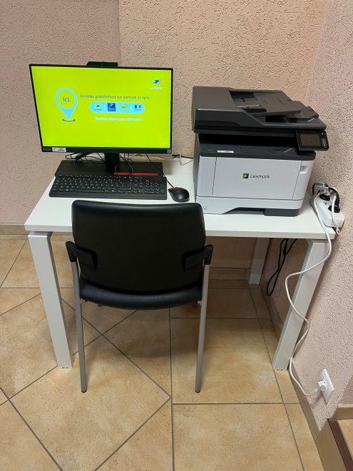 Poste_Point_informatique